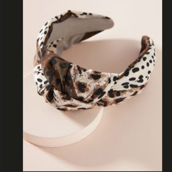 Anthropologie Accessories - Anthropologie Yalia Leopard Headband NWT